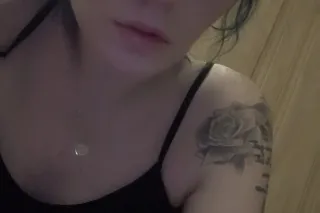 One night only, if you peak my curiosity with a memorable and worth while first impression than i promise you'll never forget me 💋🌹💦 - Image 6