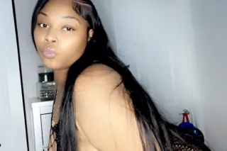 wet 💦Tight 😝 Ready 🥰 - Image 2
